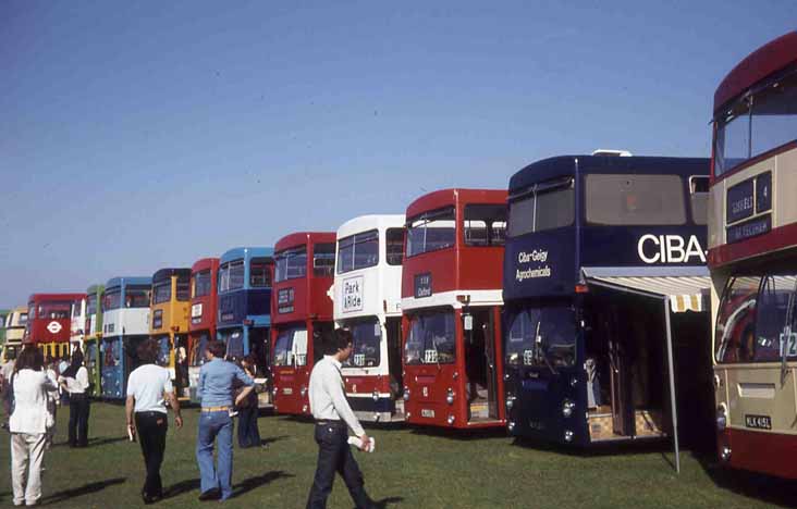 DMS Thorpe Park SHOWBUS 80